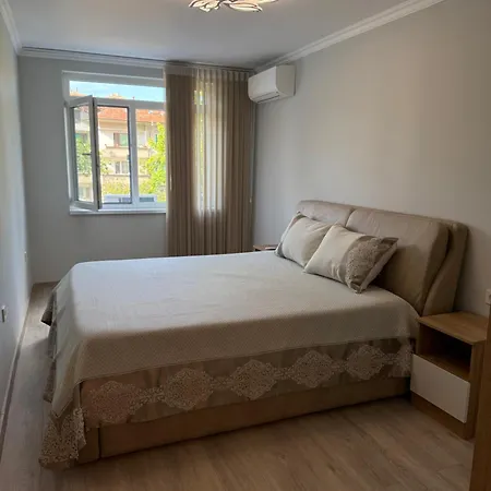 Neptun Appartement *